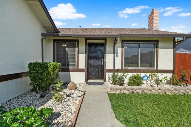 616 Emperor Dr, Suisun City, CA 94585