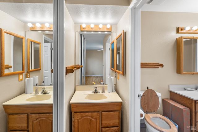 616 Emperor Dr, Suisun City, CA 94585