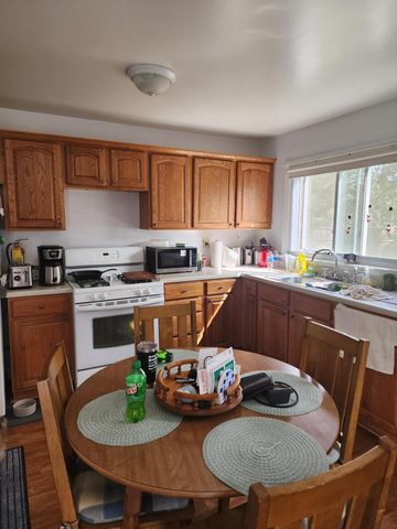2971 New York Street, Lake Station, IN 46405