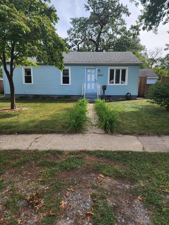 2971 New York Street, Lake Station, IN 46405