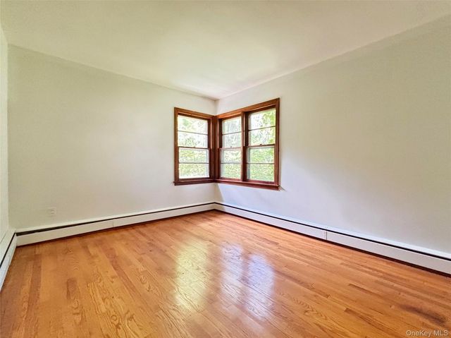 110 Montgomery Street, Rhinebeck, NY 12572