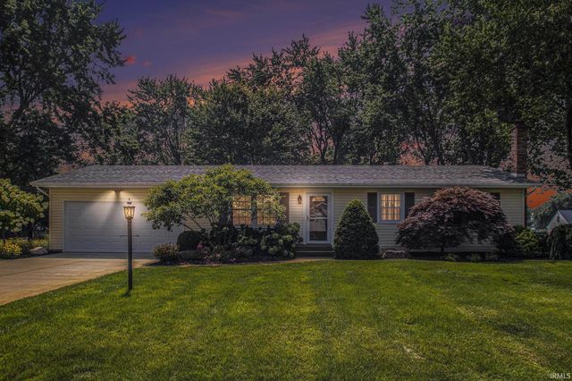 27398 Bittersweet Lane, Elkhart, IN 46514