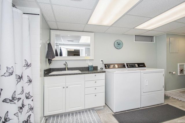 27398 Bittersweet Lane, Elkhart, IN 46514