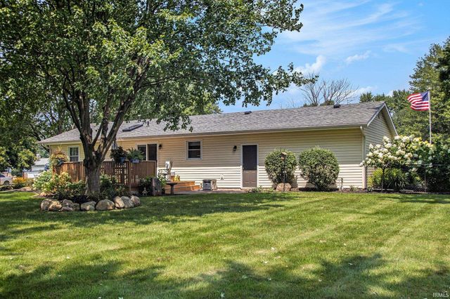 27398 Bittersweet Lane, Elkhart, IN 46514