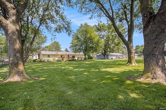 27398 Bittersweet Lane, Elkhart, IN 46514