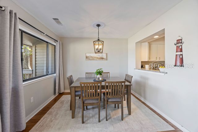 60 Carnoustie Rd Apt 984, Hilton Head Island, SC 29928