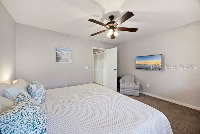 60 Carnoustie Rd Apt 984, Hilton Head Island, SC 29928