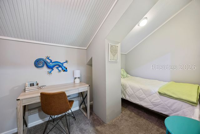 60 Carnoustie Rd Apt 984, Hilton Head Island, SC 29928