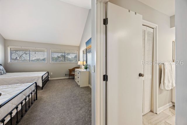 60 Carnoustie Rd Apt 984, Hilton Head Island, SC 29928