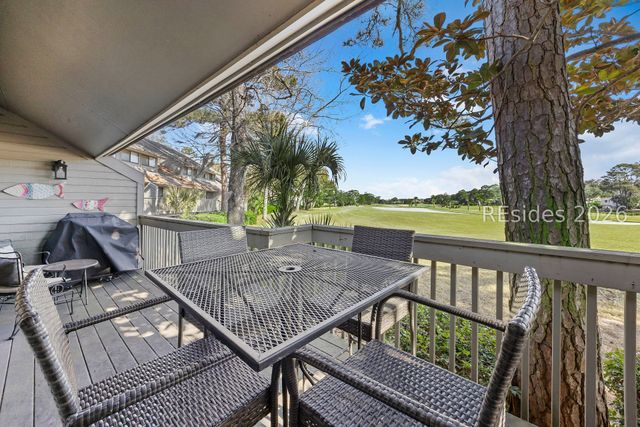 60 Carnoustie Rd Apt 984, Hilton Head Island, SC 29928