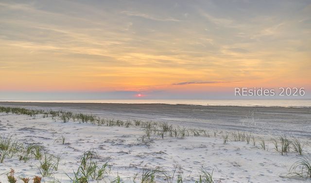 60 Carnoustie Rd Apt 984, Hilton Head Island, SC 29928