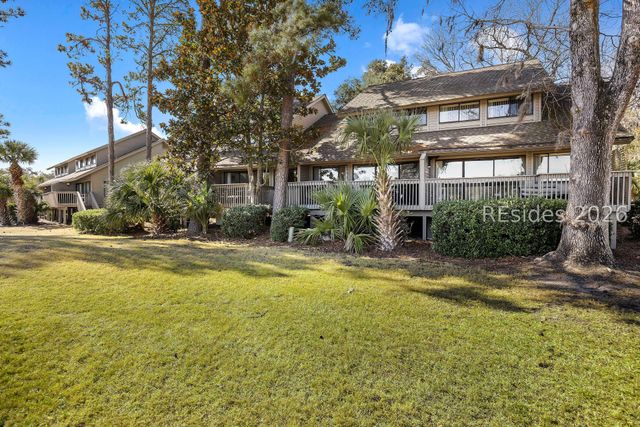 60 Carnoustie Rd Apt 984, Hilton Head Island, SC 29928