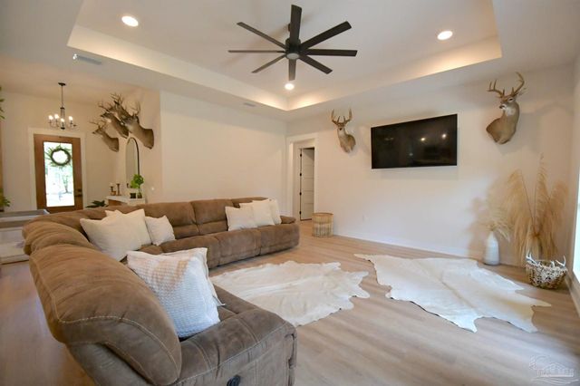 2329 Molino Bridge Rd, Pace, FL 32571