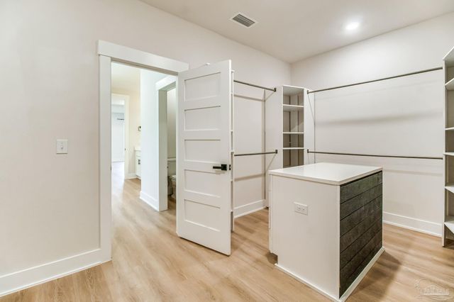 2329 Molino Bridge Rd, Pace, FL 32571