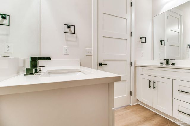 2329 Molino Bridge Rd, Pace, FL 32571