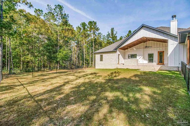 2329 Molino Bridge Rd, Pace, FL 32571