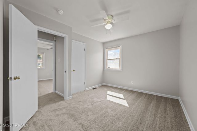 2503 Country Club Road, Jacksonville, NC 28546