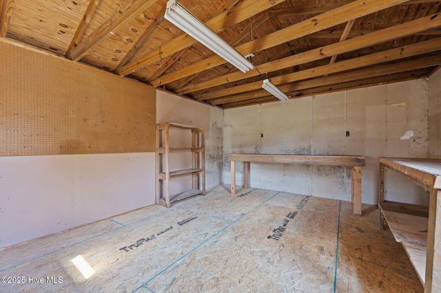 2503 Country Club Road, Jacksonville, NC 28546