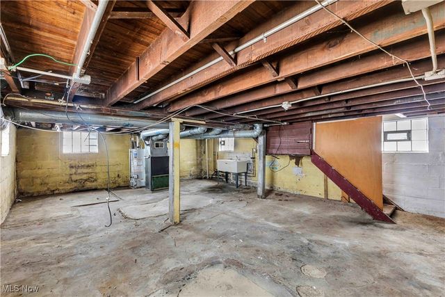 4306 W 52nd Street, Cleveland, OH 44144