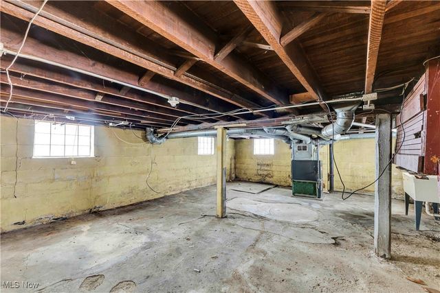 4306 W 52nd Street, Cleveland, OH 44144