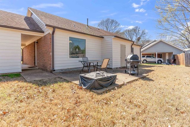 368 LITTLE OAK LN, Collierville, TN 38017