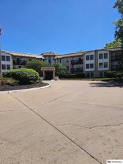 4000 S 56th Street # 117B, Lincoln, NE 68506