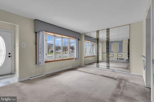 103 CARVER DR, Wenonah, NJ 08090