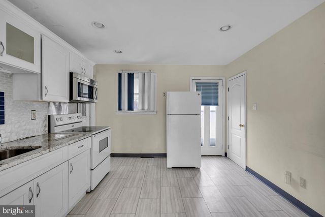 103 CARVER DR, Wenonah, NJ 08090