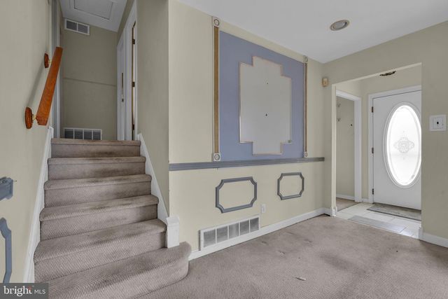 103 CARVER DR, Wenonah, NJ 08090