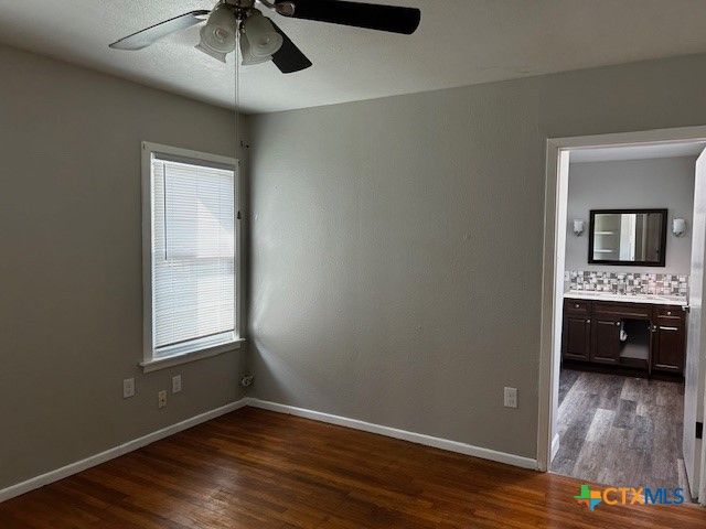 450 Wallace Street, Seguin, TX 78155