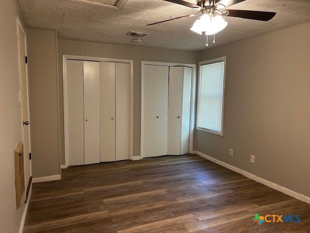 450 Wallace Street, Seguin, TX 78155