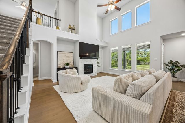 313 Suncrest Way, Sunnyvale, TX 75182