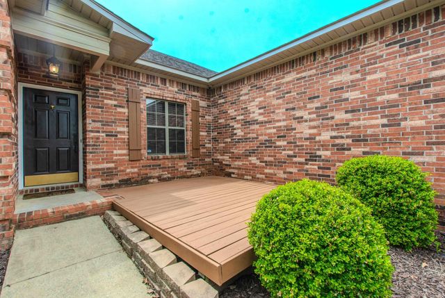 26 Emerald Drive, Maumelle, AR 72113