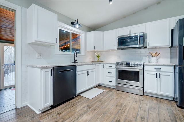 465 Holt Road, Webster, NY 14580