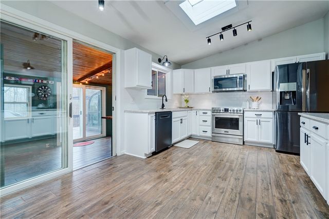 465 Holt Road, Webster, NY 14580