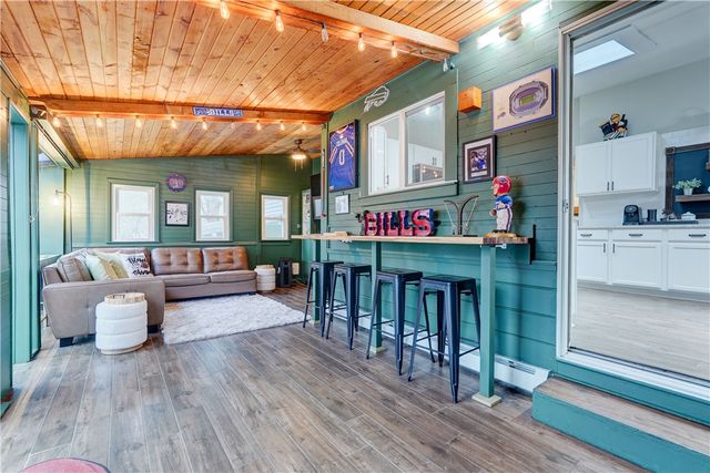 465 Holt Road, Webster, NY 14580