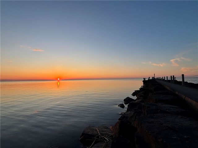 465 Holt Road, Webster, NY 14580