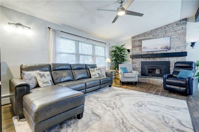 465 Holt Road, Webster, NY 14580