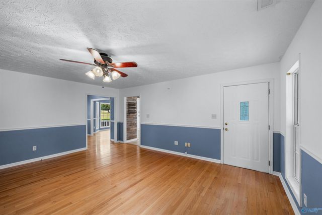 6124 Oakhill Road NE, Fort Payne, AL 35967