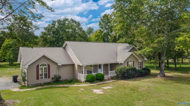 6124 Oakhill Road NE, Fort Payne, AL 35967