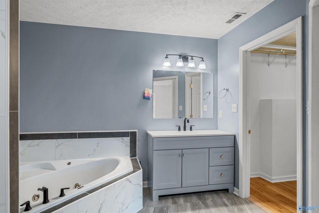 6124 Oakhill Road NE, Fort Payne, AL 35967