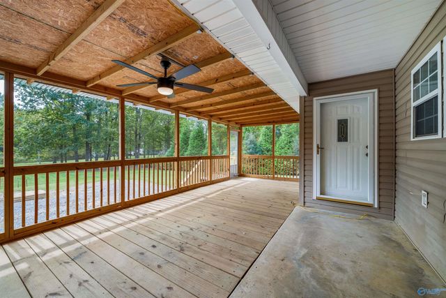 6124 Oakhill Road NE, Fort Payne, AL 35967