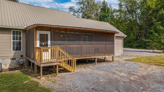 6124 Oakhill Road NE, Fort Payne, AL 35967