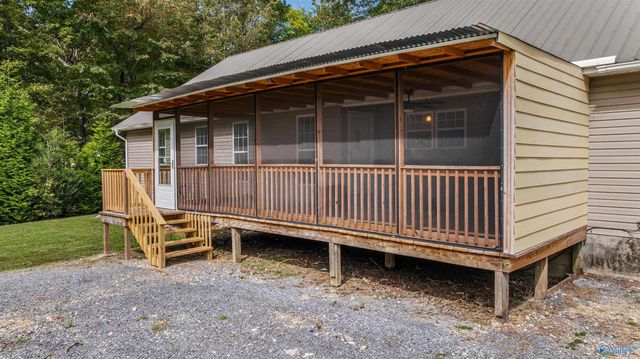 6124 Oakhill Road NE, Fort Payne, AL 35967