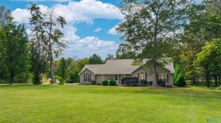 6124 Oakhill Road NE, Fort Payne, AL 35967