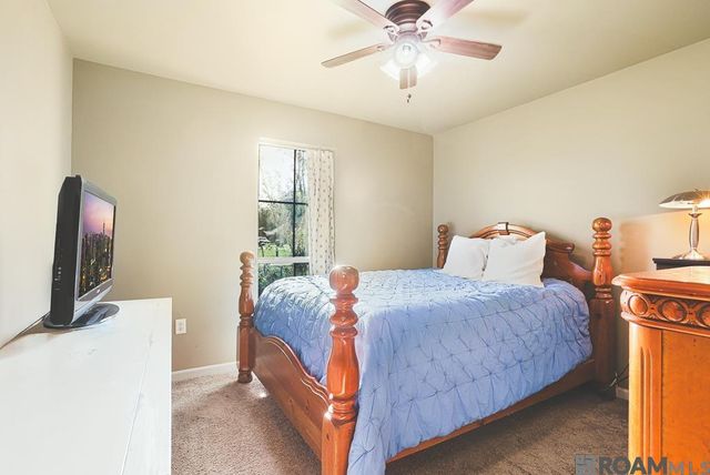 33683 Fairhaven Ave, Walker, LA 70785