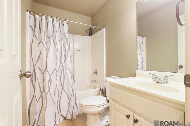 33683 Fairhaven Ave, Walker, LA 70785