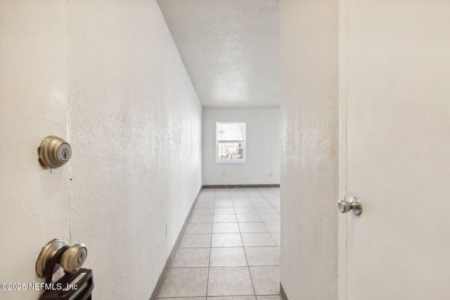 226 16TH Avenue N 138, Jacksonville Beach, FL 32250