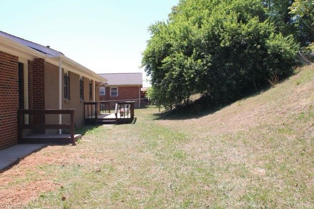 1416 Clark Avenue, Winston-salem, NC 27105