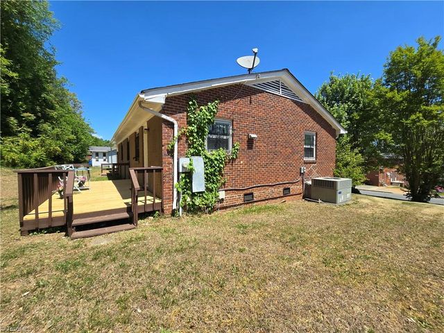 1416 Clark Avenue, Winston-salem, NC 27105